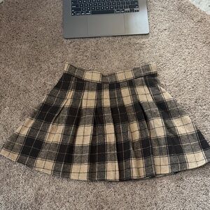 SHEIN Black and Cream Plaid Mini Skirt